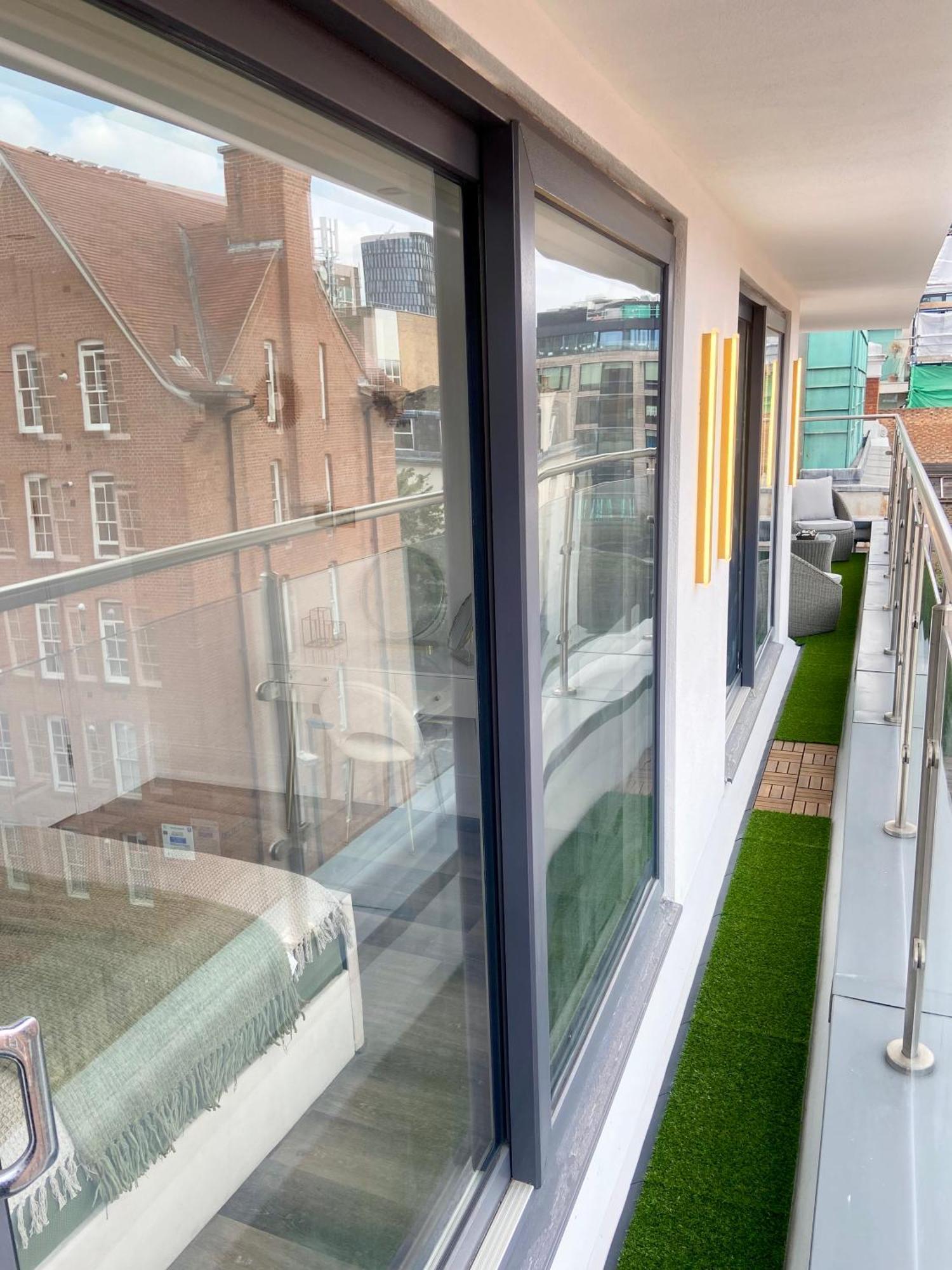 Luxury Shoreditch Penthouse! ロンドン エクステリア 写真